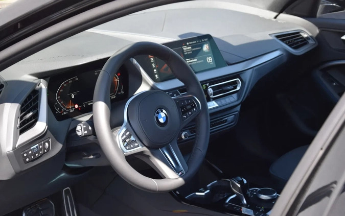 BMW Seria 1 cena 161900 przebieg: 9800, rok produkcji 2023 z Golina małe 46